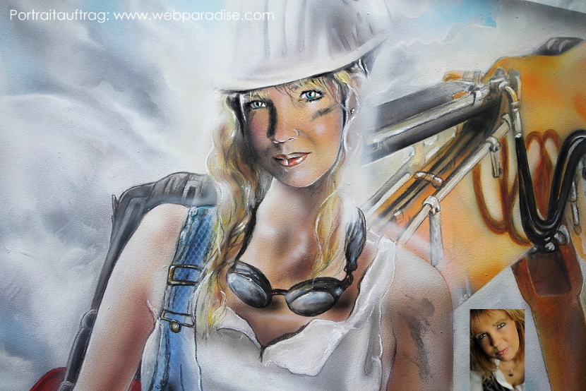 sexy-bauarbeiter-maedchen-baggerfahrer-bagger-portrait-webparadise_1931